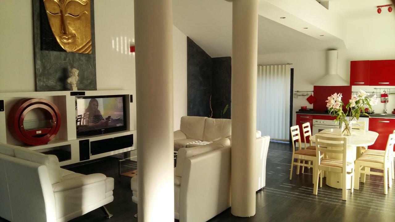Holidays In Paris Loft Design & Atypique Avec Jardin Daire Massy  Dış mekan fotoğraf